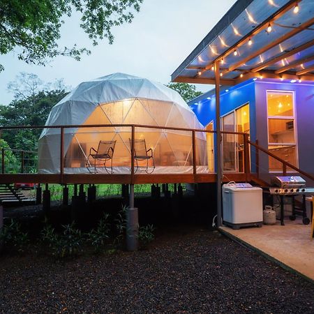 Bitzu Dome-Bijagua Riverside Glamping Exteriör bild