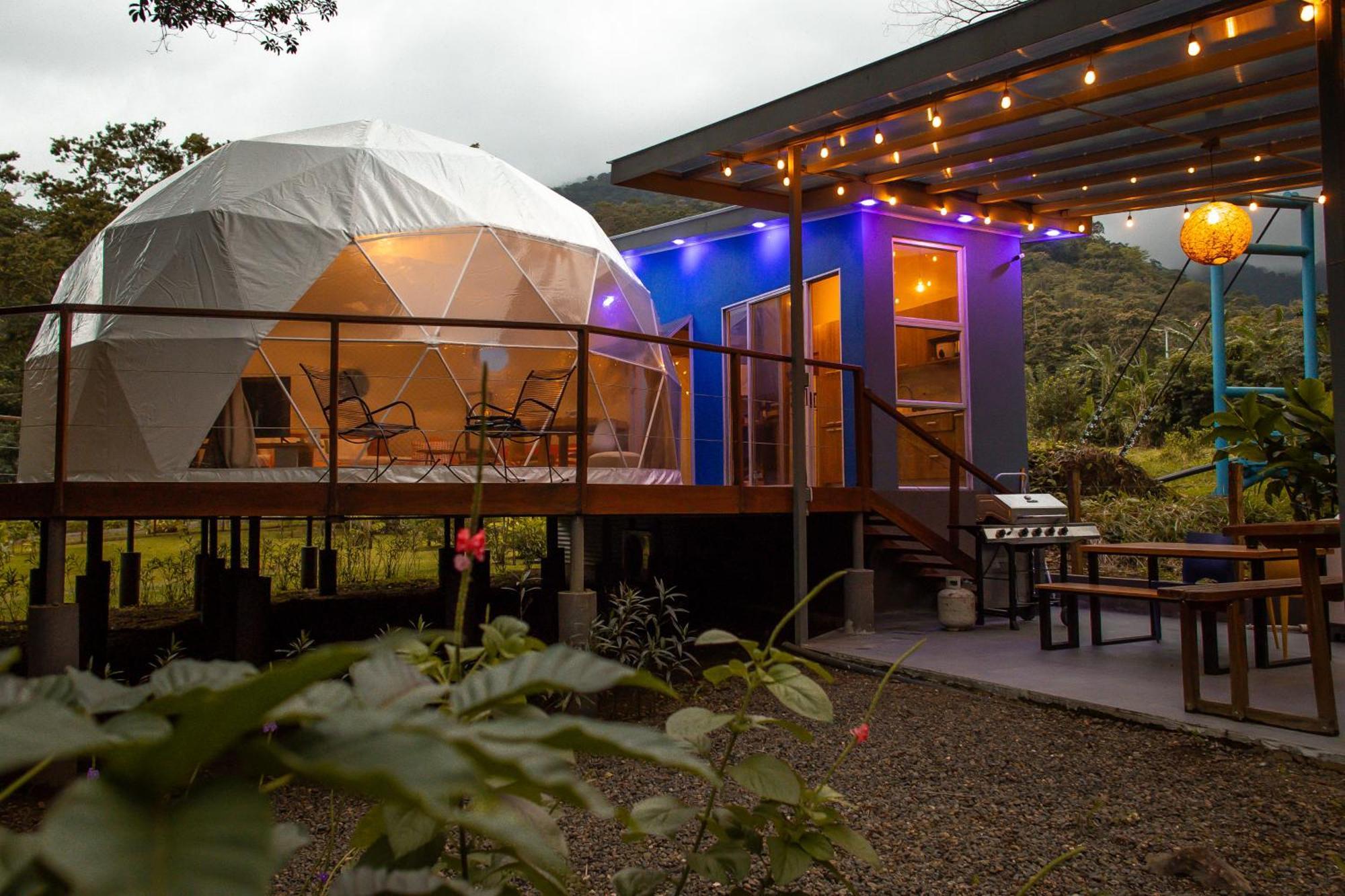 Bitzu Dome-Bijagua Riverside Glamping Exteriör bild
