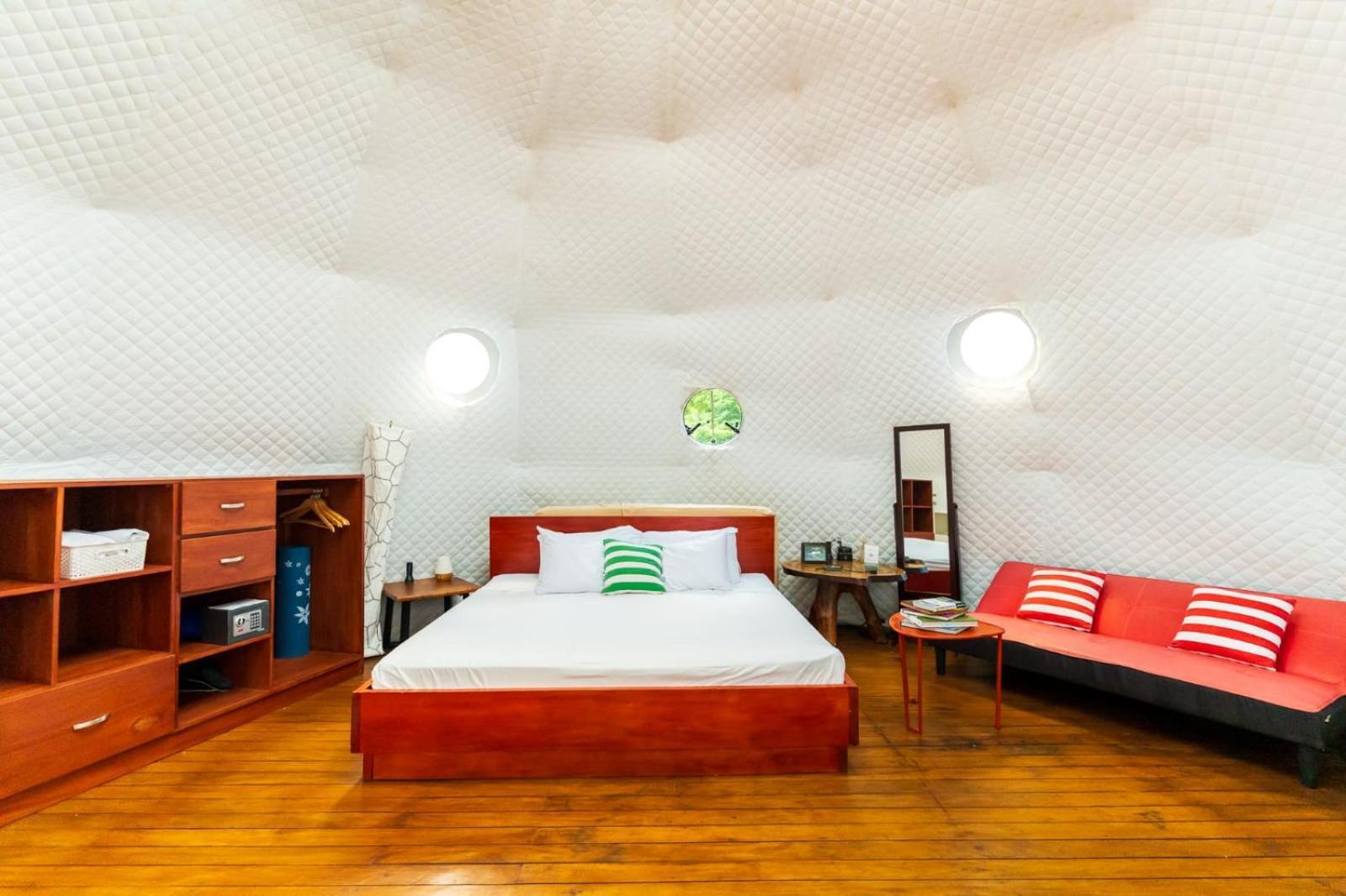 Bitzu Dome-Bijagua Riverside Glamping Exteriör bild
